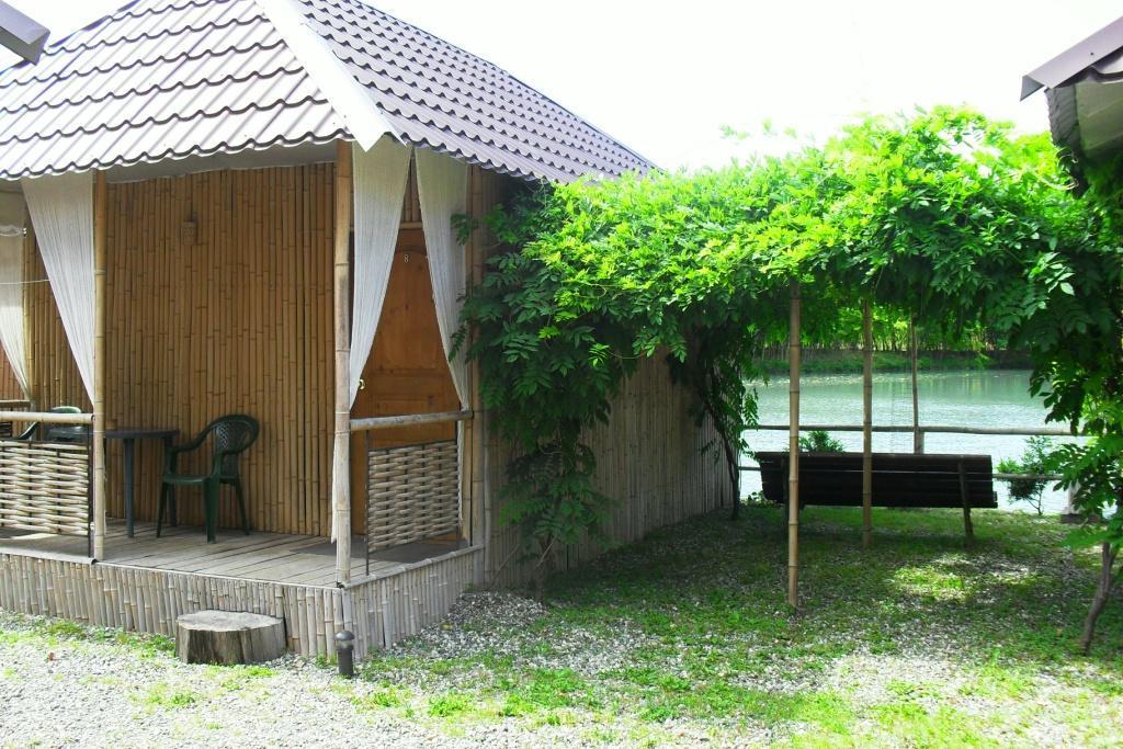 Ostrov Park-Hotel Pițunda Exterior foto